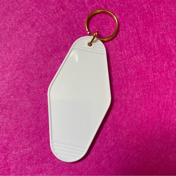 Hotel Style Key Chain Humor - Picture 2 of 2